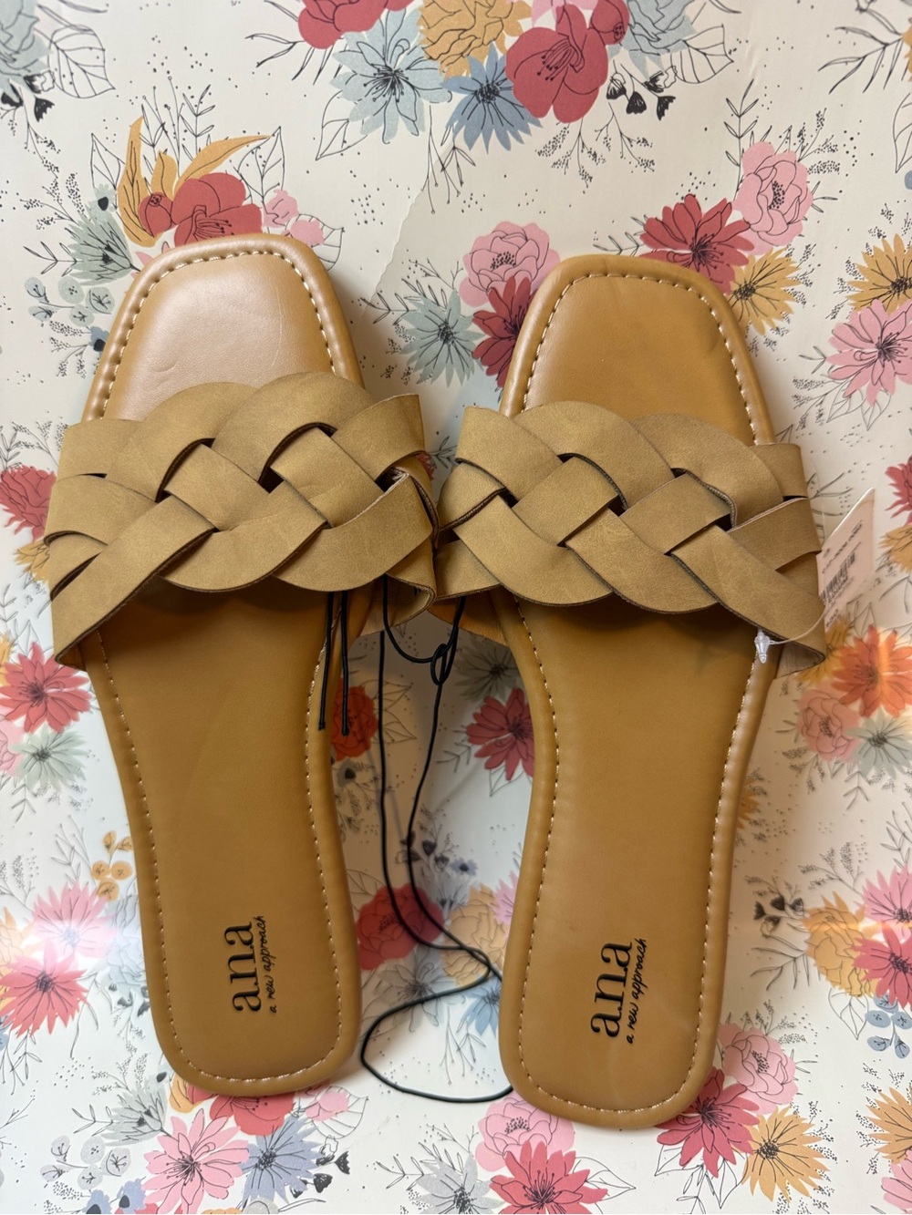 a.n.a Woven Slide Sandals in Tan